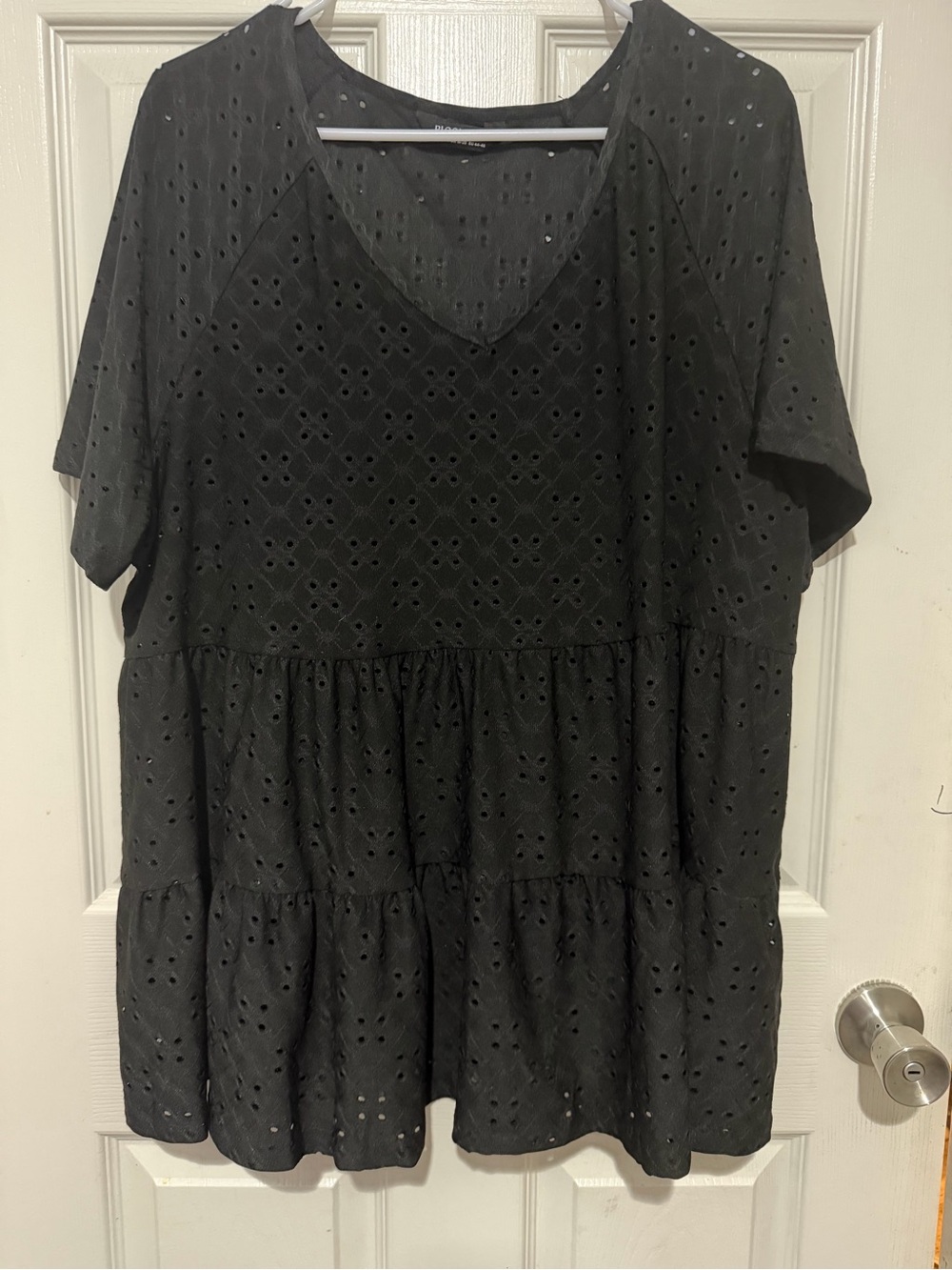 BloomChic Black Eyelet V-Neck Tiered Short Sleeve Top